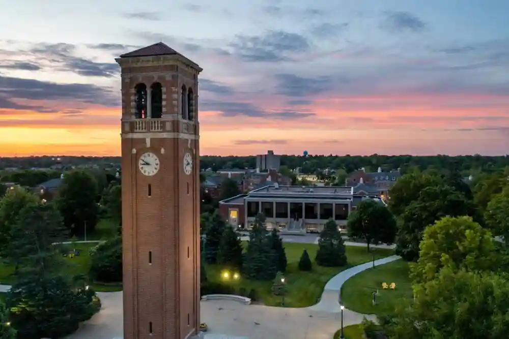 Promotional image of the University of Northern Iowa facilities