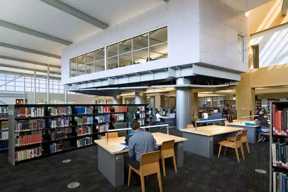 Promotional image of the Napa Valley College facilities