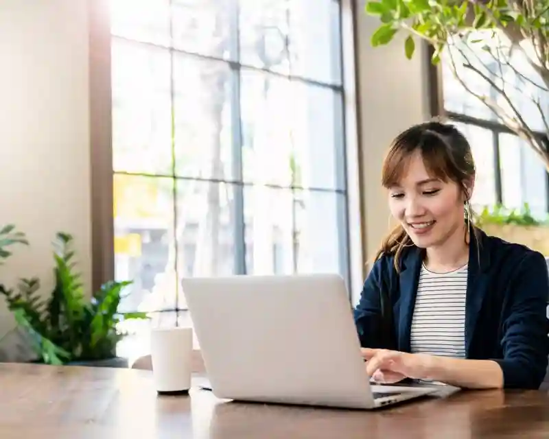 Main image for the article titled What is the Difference Between an Undergraduate and a Graduate Degree?