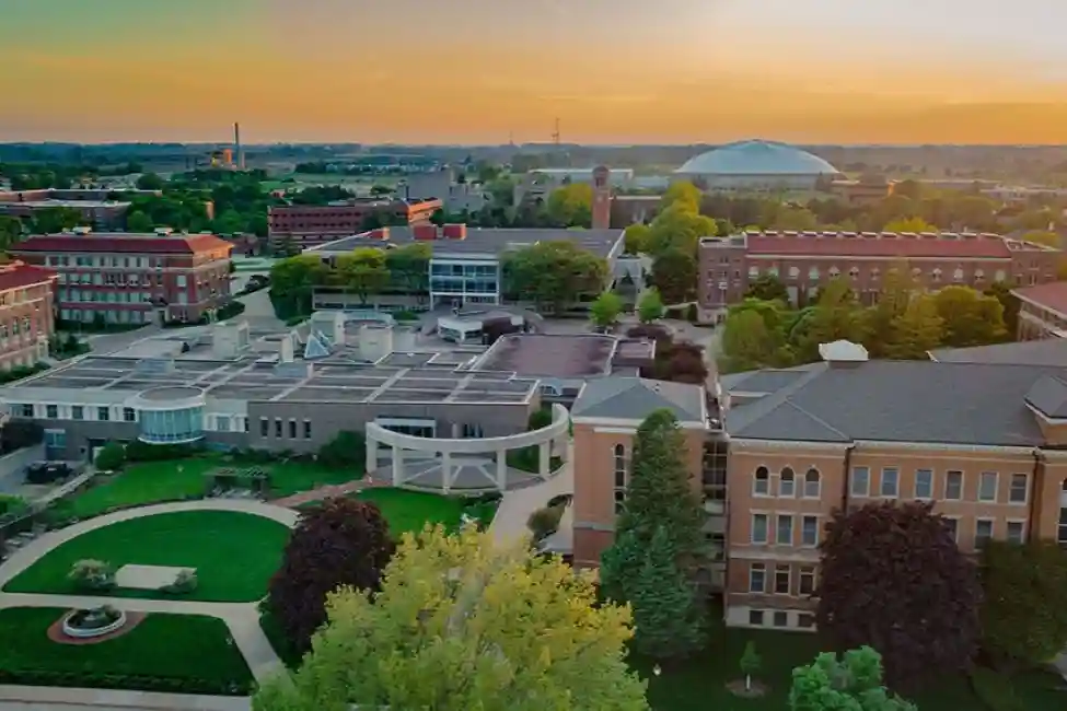 Promotional image of the University of Northern Iowa facilities